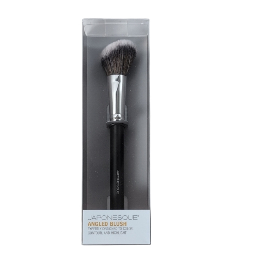 Japonesque Angled Blush Brush